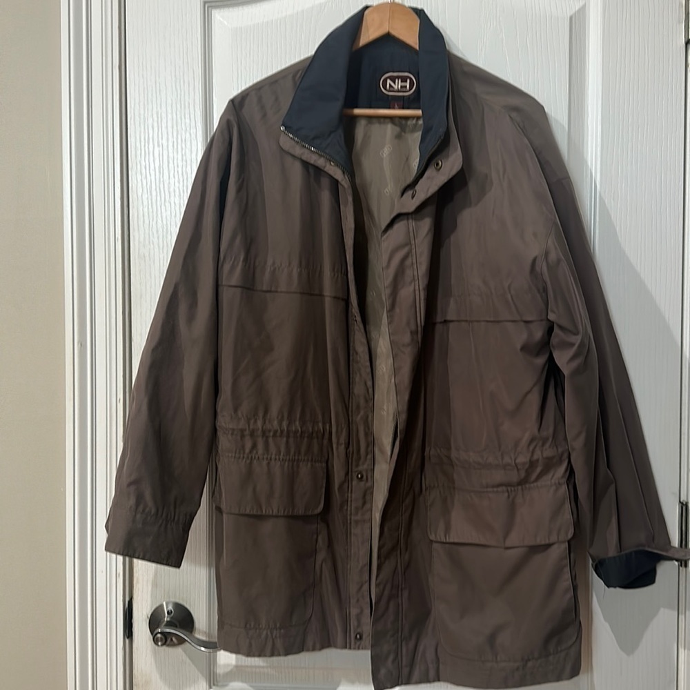 Men’s size large Newport Harbor brown jacket